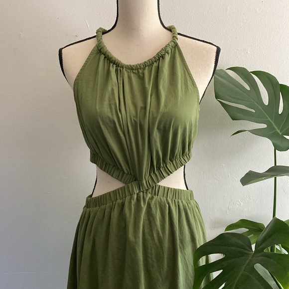 Boho by the river Cut Out maxi.  Sz L- - Picture 3 of 7